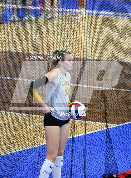 Thumbnail 3 in Thompson Valley vs. Windsor (CHSAA 4A 2nd Round) photogallery.