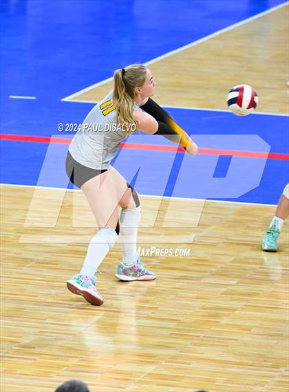 Thumbnail 3 in Thompson Valley vs. Windsor (CHSAA 4A 2nd Round) photogallery.