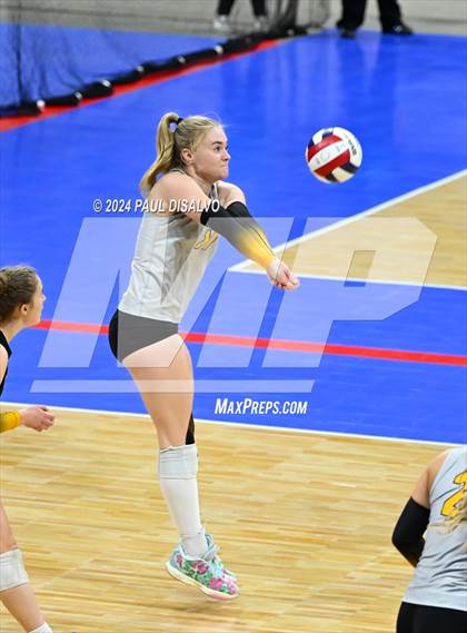 Thumbnail 2 in Thompson Valley vs. Windsor (CHSAA 4A 2nd Round) photogallery.