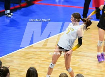 Thumbnail 3 in Thompson Valley vs. Windsor (CHSAA 4A 2nd Round) photogallery.
