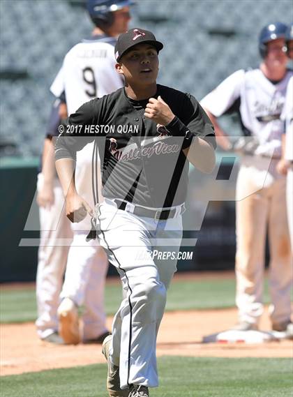 Thumbnail 3 in San Juan Hills vs Valley View photogallery.