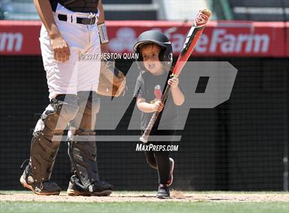 Thumbnail 3 in San Juan Hills vs Valley View photogallery.