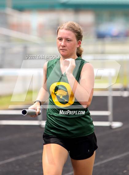 Thumbnail 2 in NCHSAA Coastal 3-A Conference photogallery.