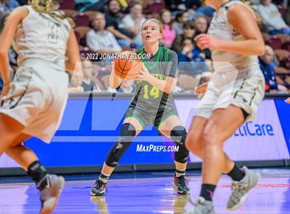 Thumbnail 3 in Thomaston vs. Coventry (CIAC Class S Final) photogallery.