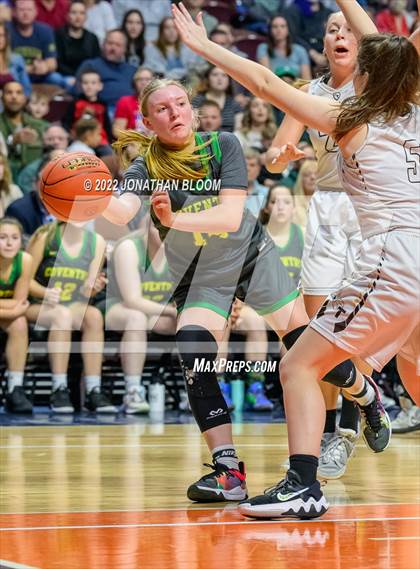 Thumbnail 3 in Thomaston vs. Coventry (CIAC Class S Final) photogallery.