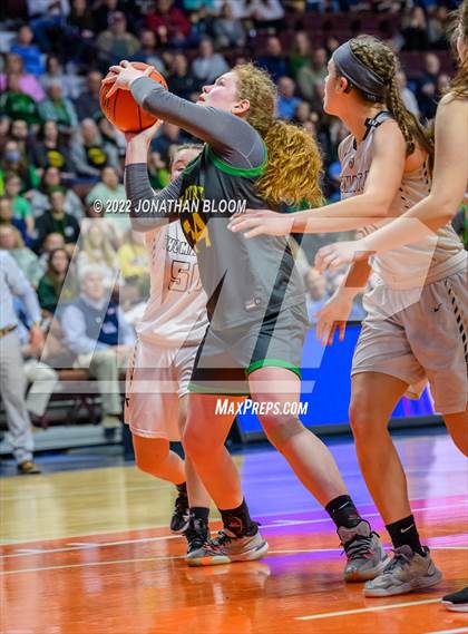 Thumbnail 2 in Thomaston vs. Coventry (CIAC Class S Final) photogallery.