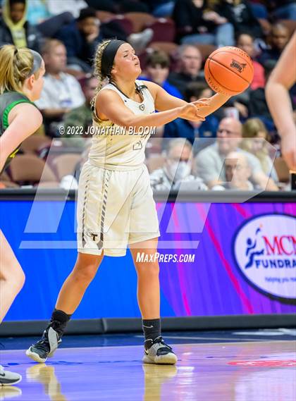 Thumbnail 1 in Thomaston vs. Coventry (CIAC Class S Final) photogallery.