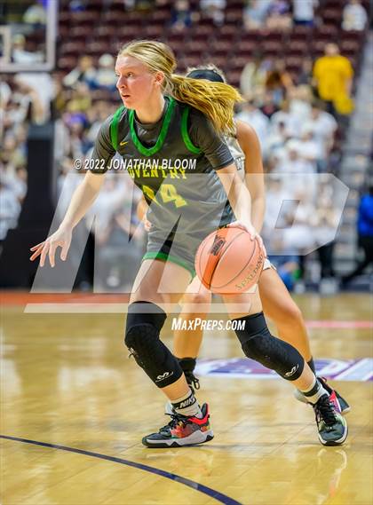 Thumbnail 3 in Thomaston vs. Coventry (CIAC Class S Final) photogallery.