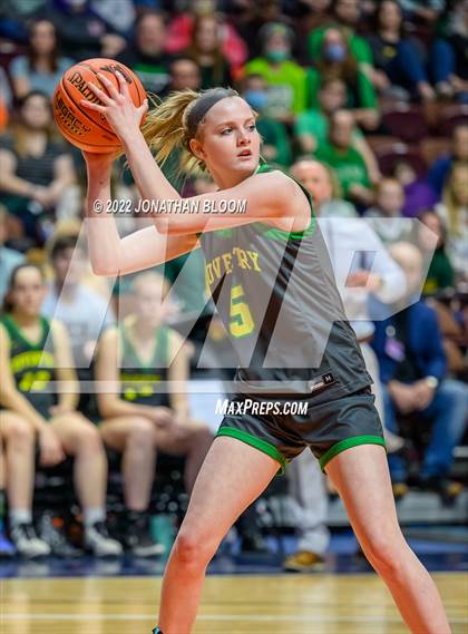 Thumbnail 3 in Thomaston vs. Coventry (CIAC Class S Final) photogallery.