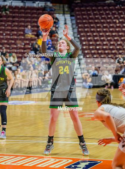 Thumbnail 2 in Thomaston vs. Coventry (CIAC Class S Final) photogallery.