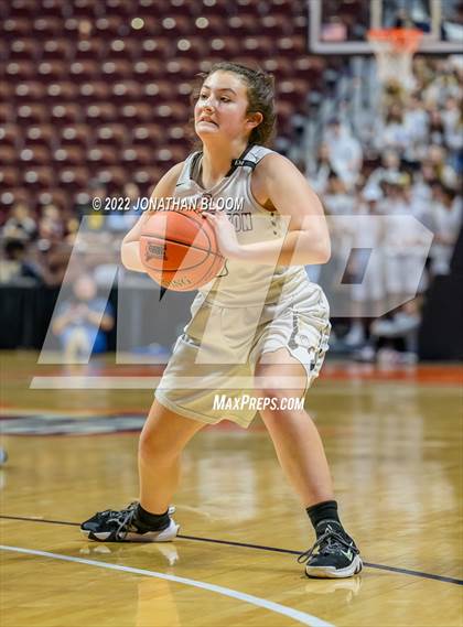 Thumbnail 3 in Thomaston vs. Coventry (CIAC Class S Final) photogallery.