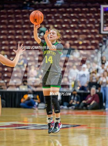 Thumbnail 2 in Thomaston vs. Coventry (CIAC Class S Final) photogallery.