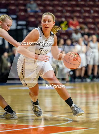 Thumbnail 2 in Thomaston vs. Coventry (CIAC Class S Final) photogallery.