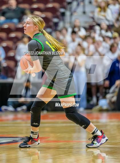 Thumbnail 3 in Thomaston vs. Coventry (CIAC Class S Final) photogallery.
