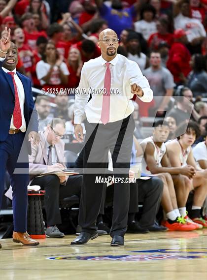 Thumbnail 2 in Fishers vs. Jeffersonville (IHSAA 4A Final) photogallery.
