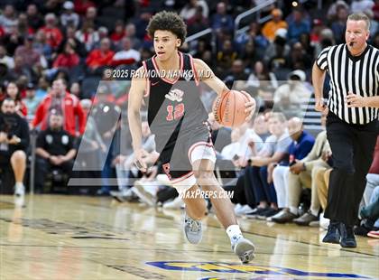 Thumbnail 2 in Fishers vs. Jeffersonville (IHSAA 4A Final) photogallery.