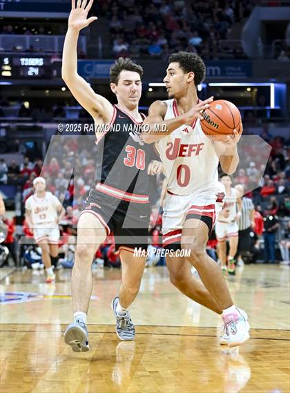 Thumbnail 2 in Fishers vs. Jeffersonville (IHSAA 4A Final) photogallery.