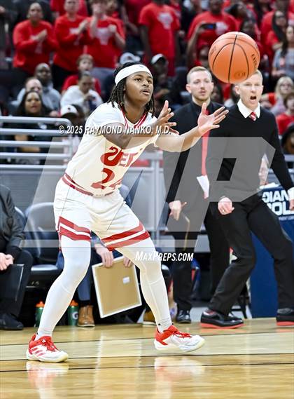 Thumbnail 3 in Fishers vs. Jeffersonville (IHSAA 4A Final) photogallery.