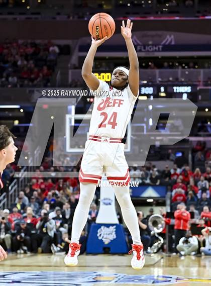 Thumbnail 1 in Fishers vs. Jeffersonville (IHSAA 4A Final) photogallery.