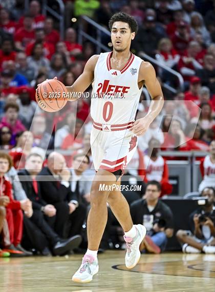 Thumbnail 1 in Fishers vs. Jeffersonville (IHSAA 4A Final) photogallery.