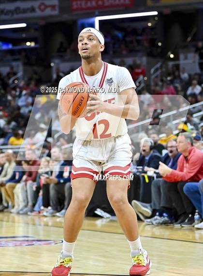 Thumbnail 3 in Fishers vs. Jeffersonville (IHSAA 4A Final) photogallery.