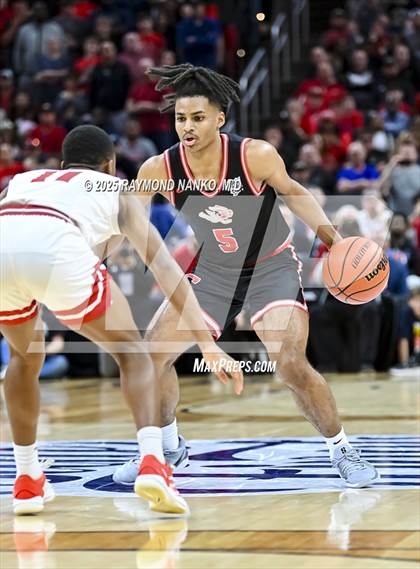 Thumbnail 2 in Fishers vs. Jeffersonville (IHSAA 4A Final) photogallery.