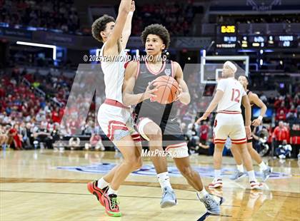 Thumbnail 1 in Fishers vs. Jeffersonville (IHSAA 4A Final) photogallery.
