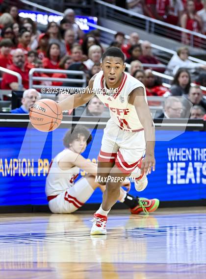 Thumbnail 3 in Fishers vs. Jeffersonville (IHSAA 4A Final) photogallery.