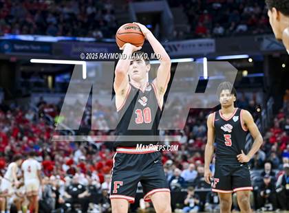 Thumbnail 1 in Fishers vs. Jeffersonville (IHSAA 4A Final) photogallery.