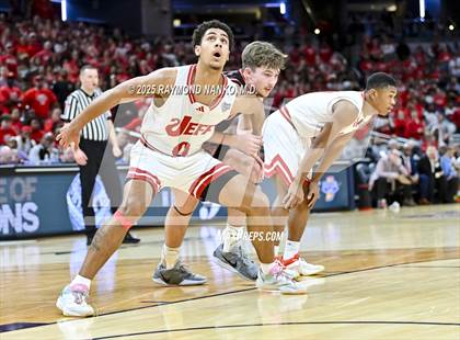 Thumbnail 1 in Fishers vs. Jeffersonville (IHSAA 4A Final) photogallery.