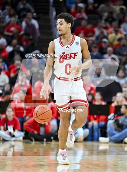 Thumbnail 3 in Fishers vs. Jeffersonville (IHSAA 4A Final) photogallery.