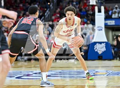 Thumbnail 1 in Fishers vs. Jeffersonville (IHSAA 4A Final) photogallery.