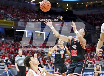 Thumbnail 1 in Fishers vs. Jeffersonville (IHSAA 4A Final) photogallery.