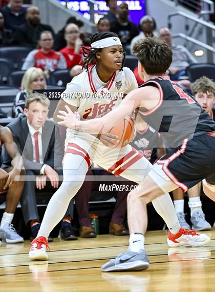 Thumbnail 3 in Fishers vs. Jeffersonville (IHSAA 4A Final) photogallery.