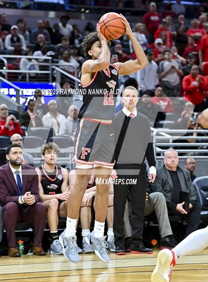 Thumbnail 1 in Fishers vs. Jeffersonville (IHSAA 4A Final) photogallery.