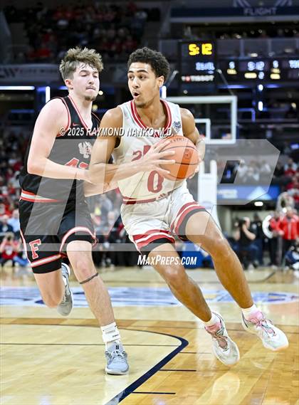 Thumbnail 2 in Fishers vs. Jeffersonville (IHSAA 4A Final) photogallery.