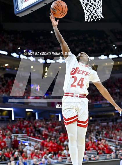 Thumbnail 2 in Fishers vs. Jeffersonville (IHSAA 4A Final) photogallery.