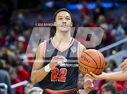 Thumbnail 2 in Fishers vs. Jeffersonville (IHSAA 4A Final) photogallery.