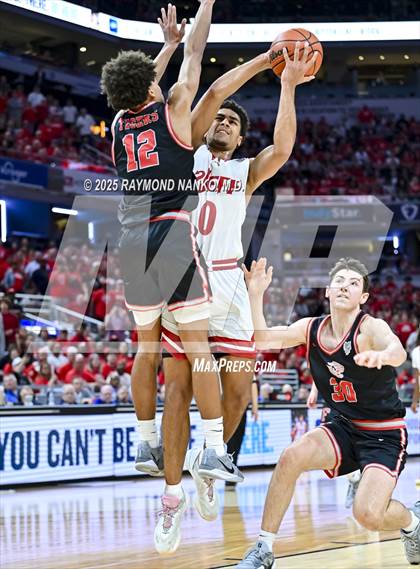 Thumbnail 1 in Fishers vs. Jeffersonville (IHSAA 4A Final) photogallery.