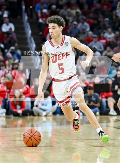 Thumbnail 1 in Fishers vs. Jeffersonville (IHSAA 4A Final) photogallery.