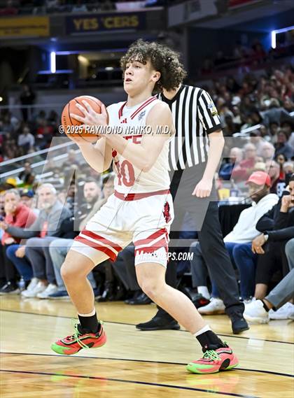 Thumbnail 1 in Fishers vs. Jeffersonville (IHSAA 4A Final) photogallery.