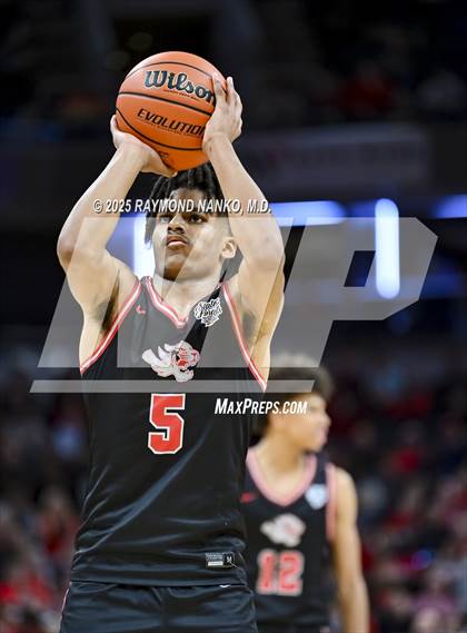 Thumbnail 2 in Fishers vs. Jeffersonville (IHSAA 4A Final) photogallery.