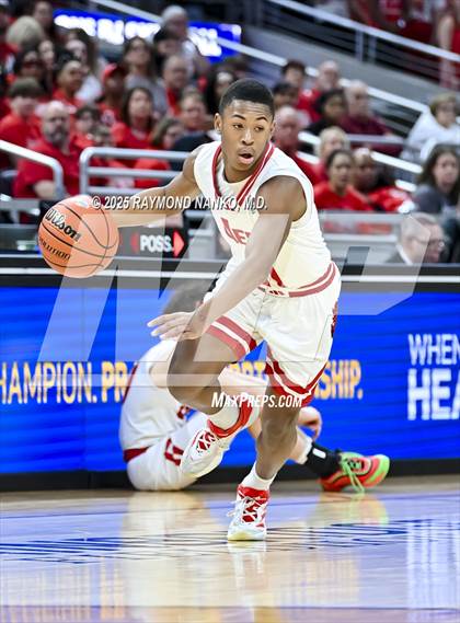 Thumbnail 1 in Fishers vs. Jeffersonville (IHSAA 4A Final) photogallery.