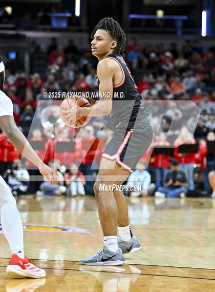 Thumbnail 1 in Fishers vs. Jeffersonville (IHSAA 4A Final) photogallery.