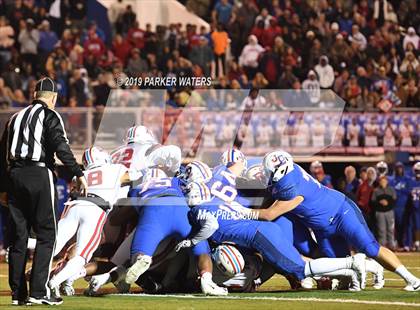 Thumbnail 3 in Archbishop Rummel @ John Curtis Christian photogallery.