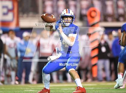 Thumbnail 3 in Archbishop Rummel @ John Curtis Christian photogallery.