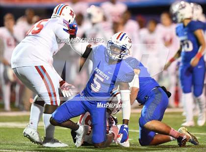 Thumbnail 2 in Archbishop Rummel @ John Curtis Christian photogallery.
