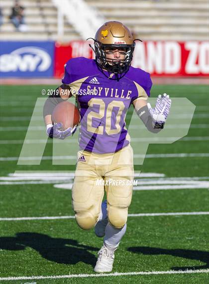 Thumbnail 3 in Plainedge vs. Sayville (Long Island Division III Championship) photogallery.