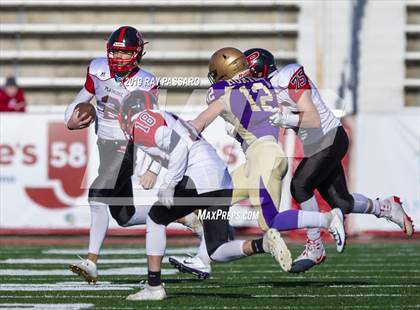 Thumbnail 1 in Plainedge vs. Sayville (Long Island Division III Championship) photogallery.