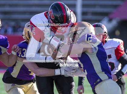 Thumbnail 1 in Plainedge vs. Sayville (Long Island Division III Championship) photogallery.